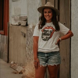 Meet your Posher, Alyce